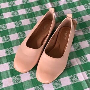 Born Women's Peachy/Orange Leather Ballet type Flats